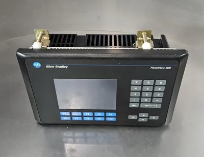 Allen Bradley 2711-B6C8 /C. Panelview 600. Loc 2C