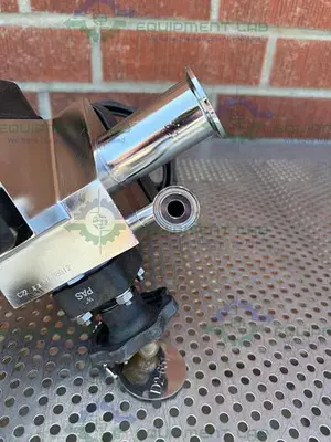 USED 4 ITT PURE FLO STAINLESS STEEL DIAPHRAGM VALVE W/ 1/2" - 1 1/2 SANITARY FITTINGS