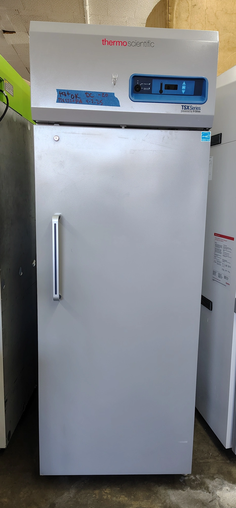 Used THERMO SCIENTIFIC _UNKNOWN_ Lab Freezers California US | Biotech Equipment Sales #1464455