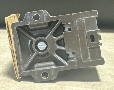 NEW Eaton 9575H2725-1