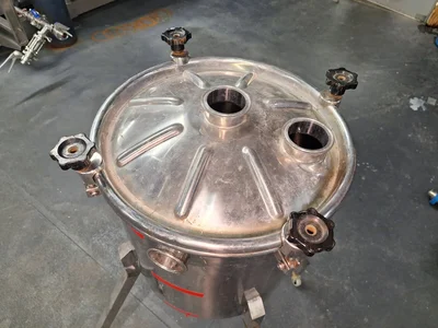 Used _UNKNOWN_ _UNKNOWN_ Dish & Cone Bottom Tanks Georgia US | Auction Management Corporation #1548459