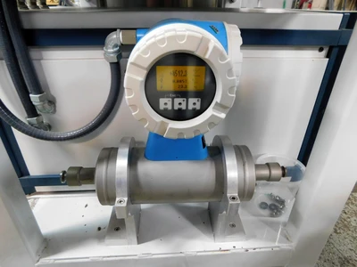 USED ENDRESS HAUSER PROMASS 83