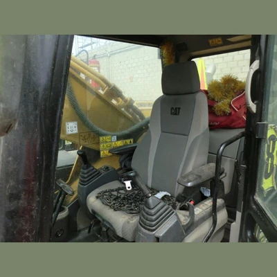 USED 2019 CATERPILLAR 349D2L