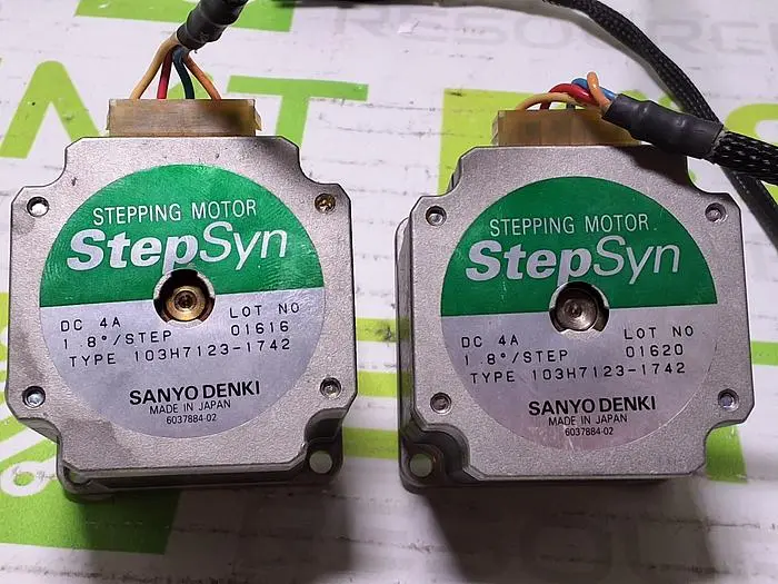 SANYO DENKI 103H7123-1742 STEPSYN STEPPING MOTOR