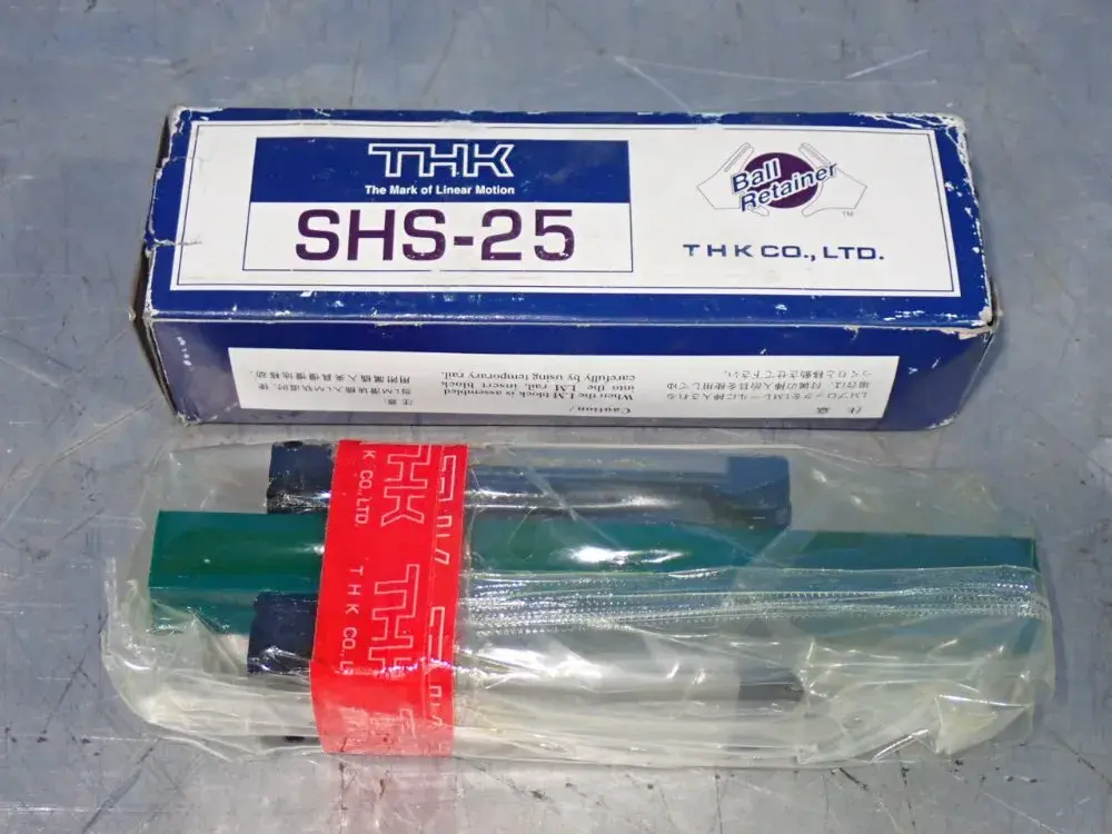 NEW THK SHS25V1SS(GK) BLOCK