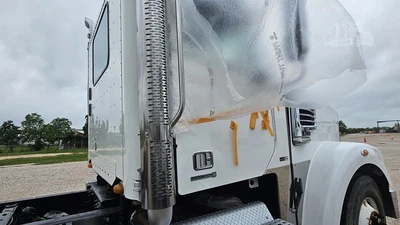 Used 2012 FREIGHTLINER CORONADO 122 SD Cab Chassis trucks Texas US | Roll Off Truck World #1491816