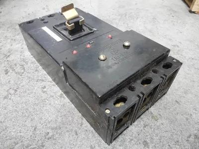 Westinghouse LAP3400PF Tri-Pac Circuit Breaker 400A Frame 400A Trip Used
