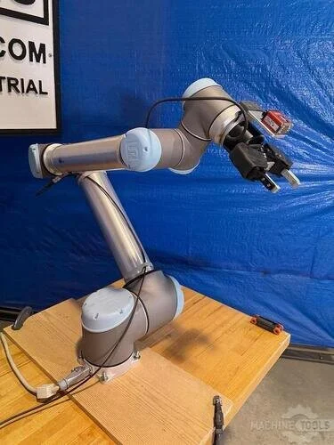 Used 2018 UNIVERSAL ROBOTICS UR10 Robots Michigan US | RAB Industries, Inc. #1132576