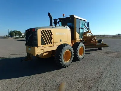 2011 Volvo G946