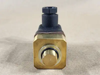 Flow Control Thermostat Switch