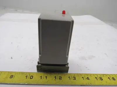 Time Mark Corporation 650-120-24 120V Input 24VDC Output Loop Power Supply 60Hz