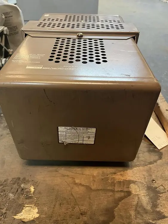 Used SOLA _UNKNOWN_ Miscellaneous Equipment (Electrical & Power) Ohio US | Surplus Asset Holdings #1513001