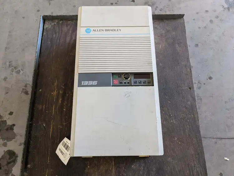 Used 1990 ALLEN-BRADLEY B015-EAE-FA2-L2 Switchgears British Columbia CA | Lenmark #244161