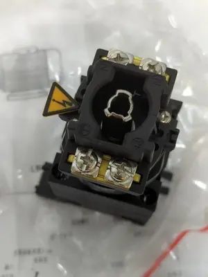 New | in-Stock TAYEE LW42B2MA-4827/GF101 Miscellaneous Equipment (Electrical & Power) | Surplus Asset Holdings #1198489