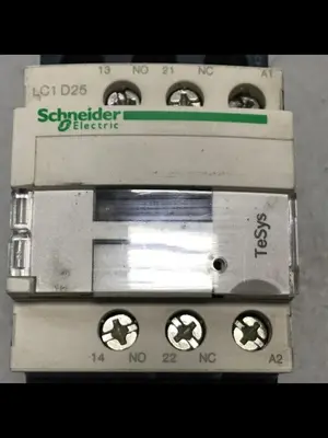 USED SCHNEIDER ELECTRIC LC1D25