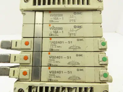 SMC VVQ2000-10A-1  VQ2401-51 5-Station Manifold Block Pneumatic Solenoid Valves