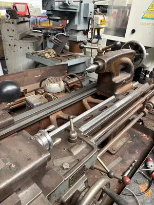 Used DSG _UNKNOWN_ Engine Lathes GB | Blue Diamond Machine Tools #1341255