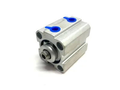 NDM-032-015 | Airtec  Double-Acting Piston Rod Cylinder 32mm Bore 15mm Stroke - New Other