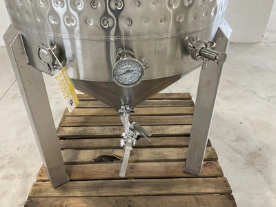 Used PSYCHO BREW JACKETED CONICAL FERMENTER/UNITANK 10BBL Brewing Equipment Michigan US | Miedema Asset Management Group #1580081