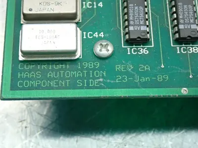 USED HAAS AUTOMATION 323051E