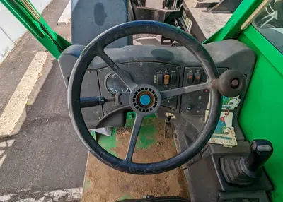 USED 2015 JLG G12-55A