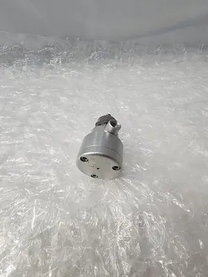 NUPRO SEALED BELLOWS VALVE