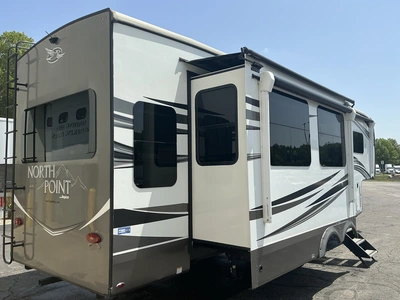 Used 2021 JAYCO NORTH POINT M-310 Campers, Caravans, Motorhomes Michigan US | Miedema Asset Management Group #1327835