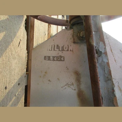 USED HILTON U5404