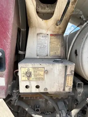 Used 2016 OSHKOSH S2346 Concrete Mixer Trucks Florida US | Big D Heavy Equipment #1556986