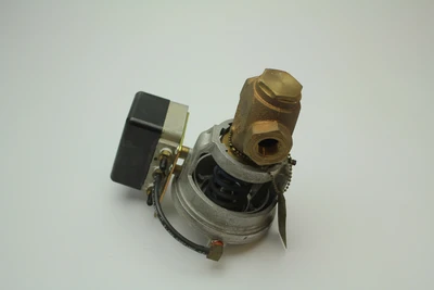 New | in-Stock Johnson Controls V-3000-8011 Valves/Fittings California US | Davliegogo LLC #1729828