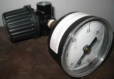 Used CAMPBELL HAUSFELD GPR 11-37 E Air Pressure Regulators Texas US | Bamko Surplus Process Equipment #935294