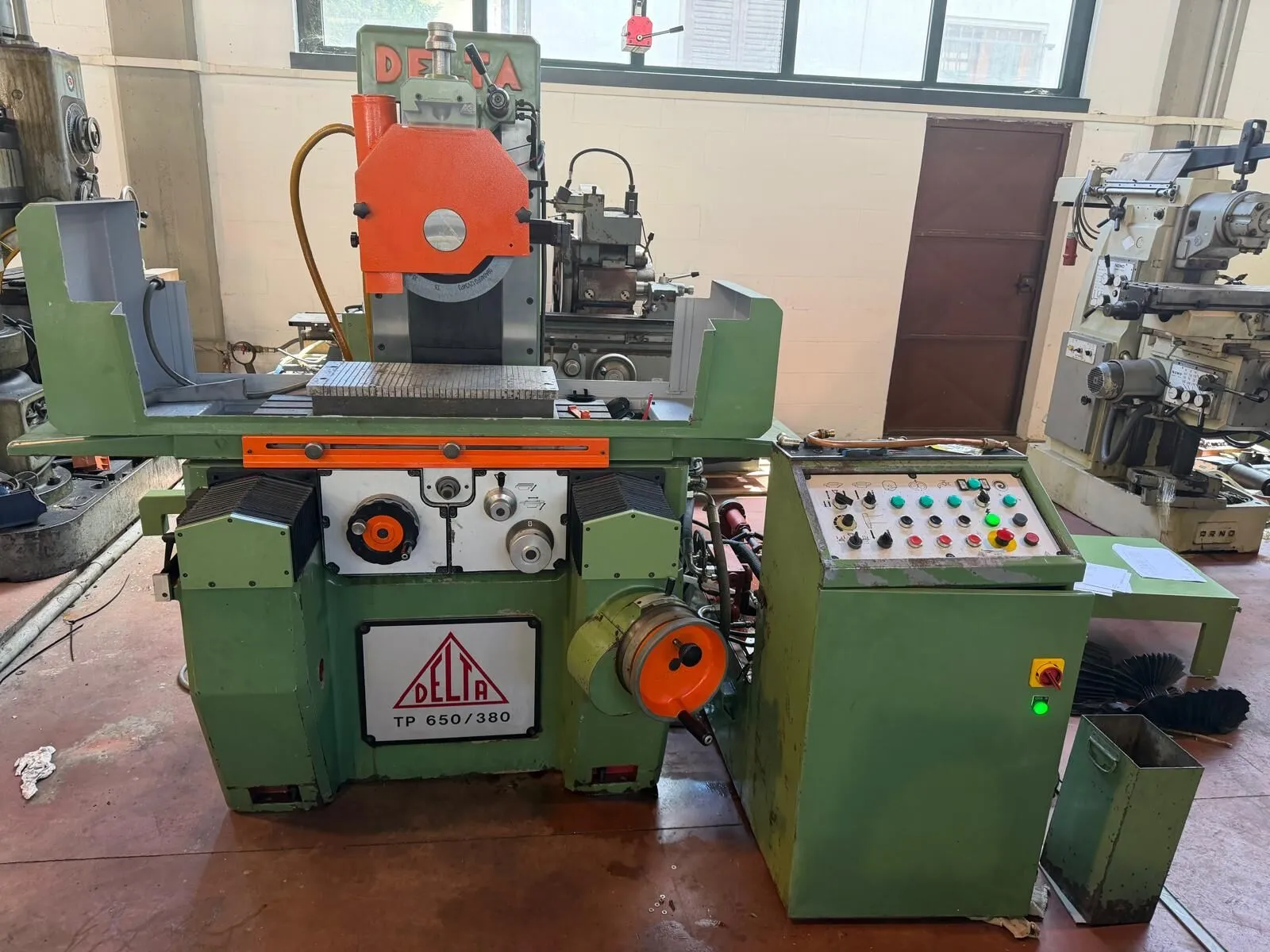 Used DELTA TP 650/380 Reciprocating Surface Grinders IT | Gamba Macchine Srl #1281209