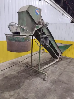96" CP MFG MODEL #GC-100 "GLASSHOPPER" PORTABLE INCLINED CONVEYOR & GLASS CRUSHER: YOBRO #24416