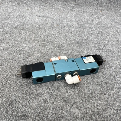 Used MAC VALVES INC 825C-PM-501AA-552 Solenoid Valves California US | Davliegogo LLC #1705969