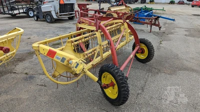 USED NEW HOLLAND ROLABAR 256