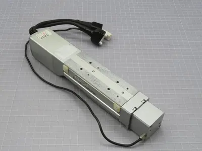 Used IAI RCP2-SA5C-I-42P-3-50-P1-S-BL-NM Linear Actuators Texas US | Aucto #1454486