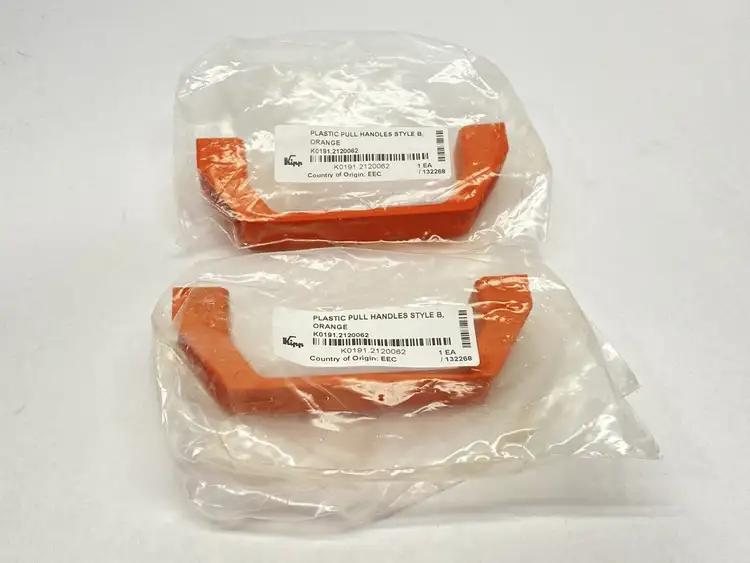 New | in-Stock Kipp M6 x 120 mm Thermoplastic Pull Handle Style B Orange LOT OF 2 Handles & Knobs Michigan US | Maverick Industrial Sales #1393289