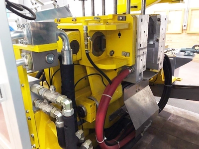Techne 10000S 900 Blow Molder