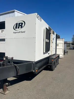 USED 2010 INGERSOLL RAND G570