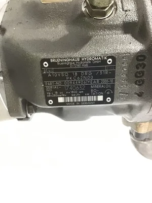 Brueninghaus A10VSO 18 DRG/31R-PKC62N00 Hydraulic Motor Pump Assembly