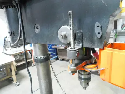 Used DAYTON 3Z918E Heavy Duty & Sensitive Single Spindle Drills Texas US | Aucto #1454465
