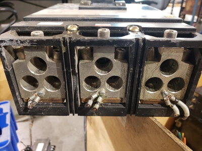 USED SQUARE D MHL36900