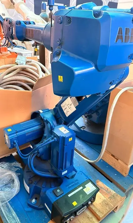 Used 2014 ABB IRB 2600 Robots CZ | Amaron s.r.o. #1068114