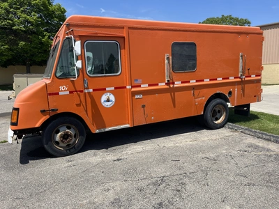 Used 2002 WORKHORSE P42 Box trucks Michigan US | Miedema Asset Management Group #1340420