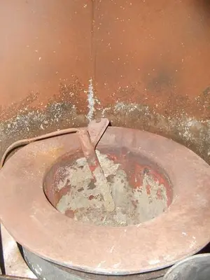 Charles Hones Gas Operated Melting Pot