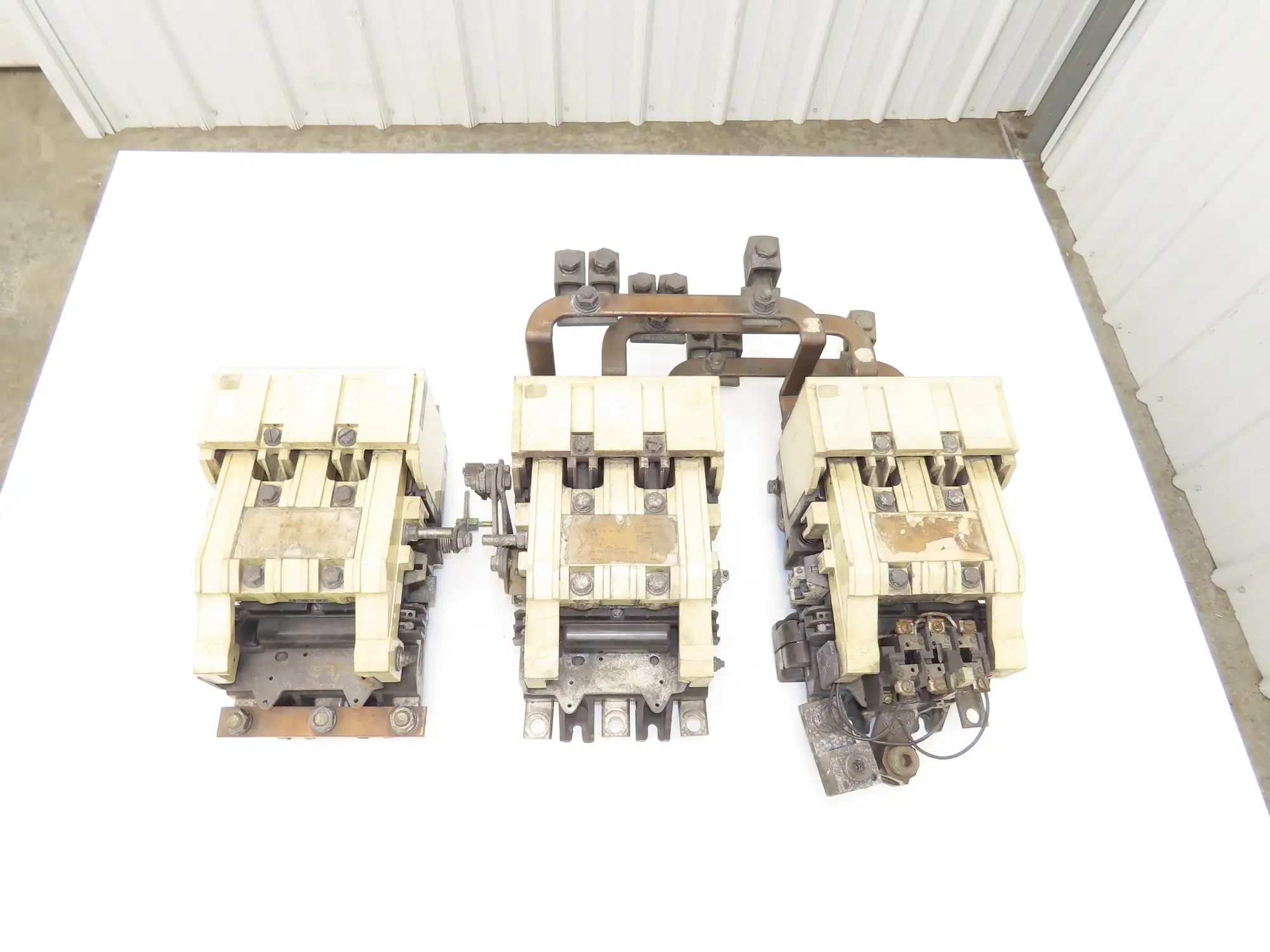 Westinghouse 2045A4 AC Motor Starter Contactor 200Hp 600V 3Ph Star Delta Size 5