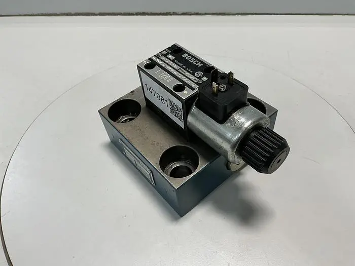 Used BOSCH 081WV06P1V1010WS024/00D51 Valves/Fittings Michigan US | Ideal Machinery #775050