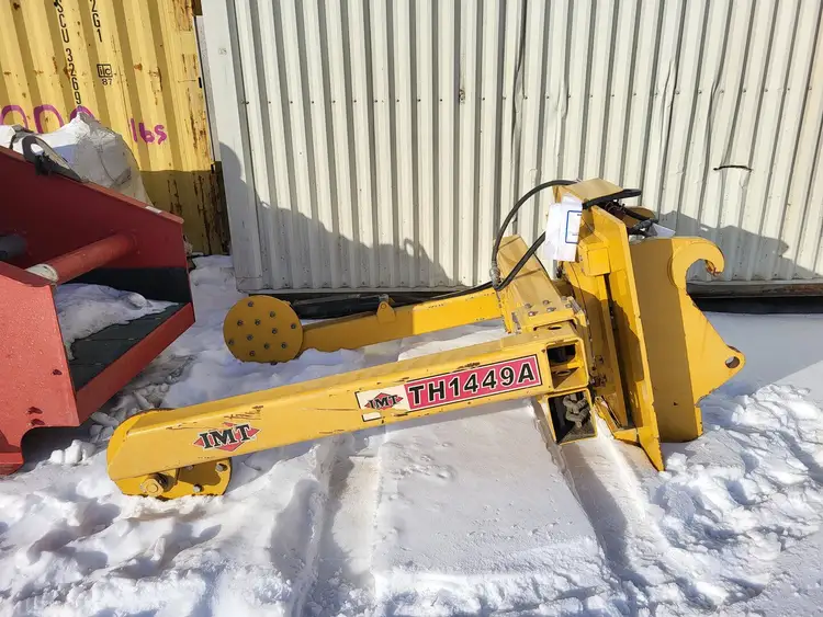 Used 2009 IOWA MOLD TOOLING 1449J631596 Skid Steer Loaders British Columbia CA | Lenmark #914067