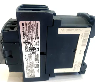 NEW SCHNEIDER ELECTRIC LC1D25BD CONTACTOR 3 POLE 25 AMP 24VDC