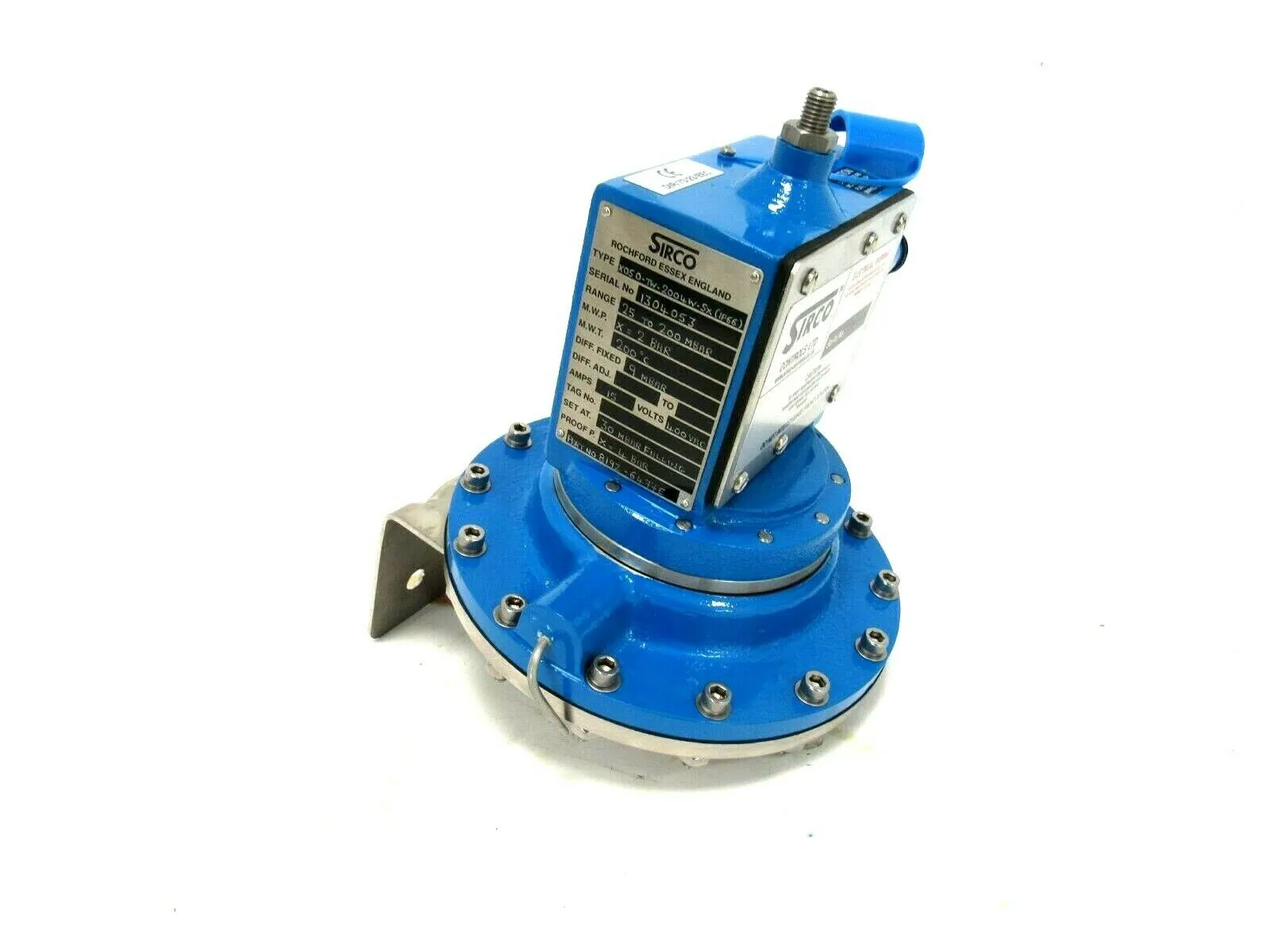 NEW SIRCO X050-TW-2004W-SX PRESSURE SWITCH 25 TO 200 MBAR X050TW2004WSX